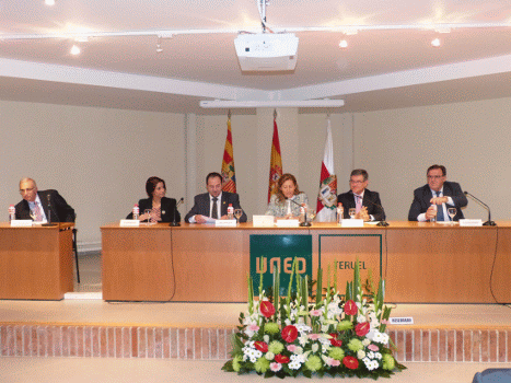 Momento de la inauguración del curso académico 2015-2016 en la UNED-Teruel.