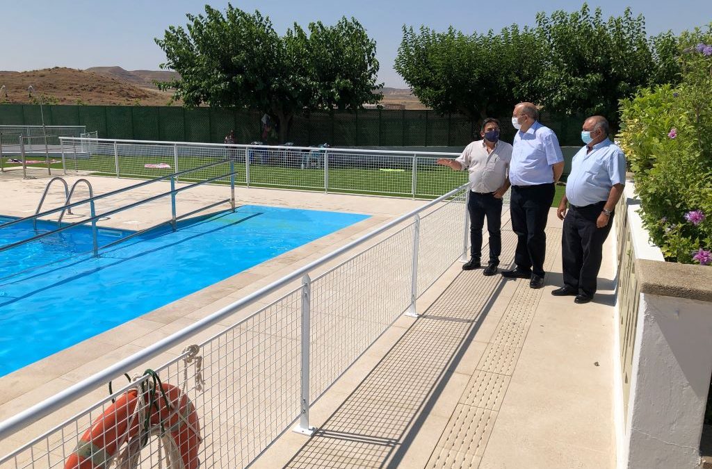 Samper de Calanda reforma la piscina municipal con el Plan de Obras y Servicios de la DPT