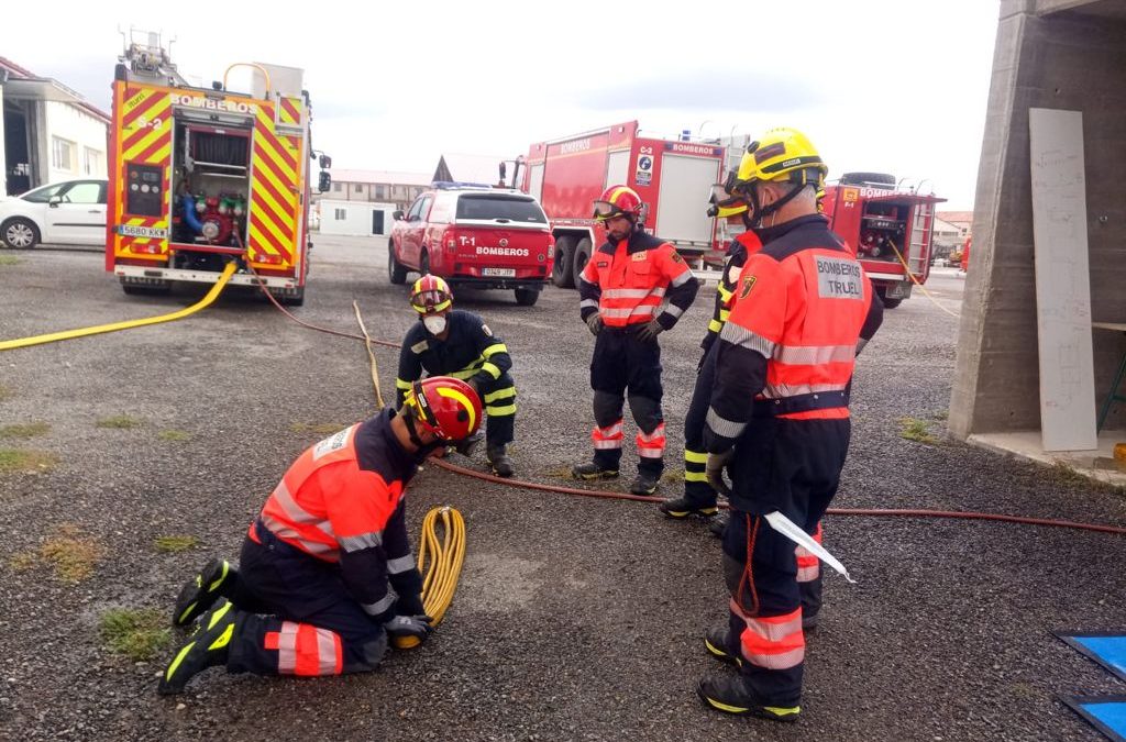 La DPT completa el servicio de bomberos con 21 nuevos efectivos