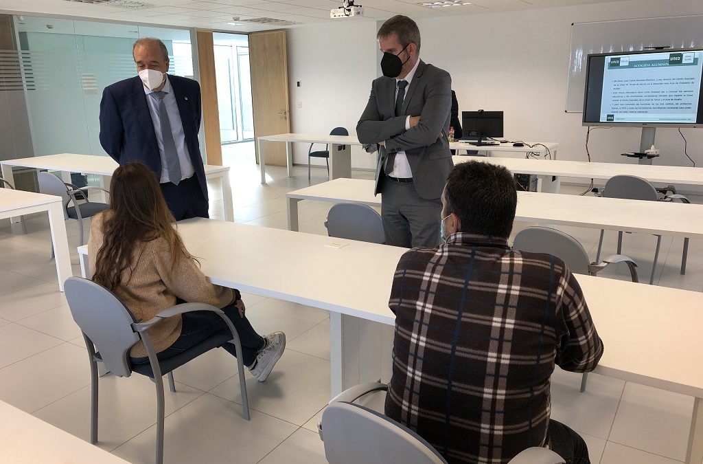 El aula extendida de la UNED en Alcañiz comienza en Technopark con 22 alumnos matriculados y 4 profesores