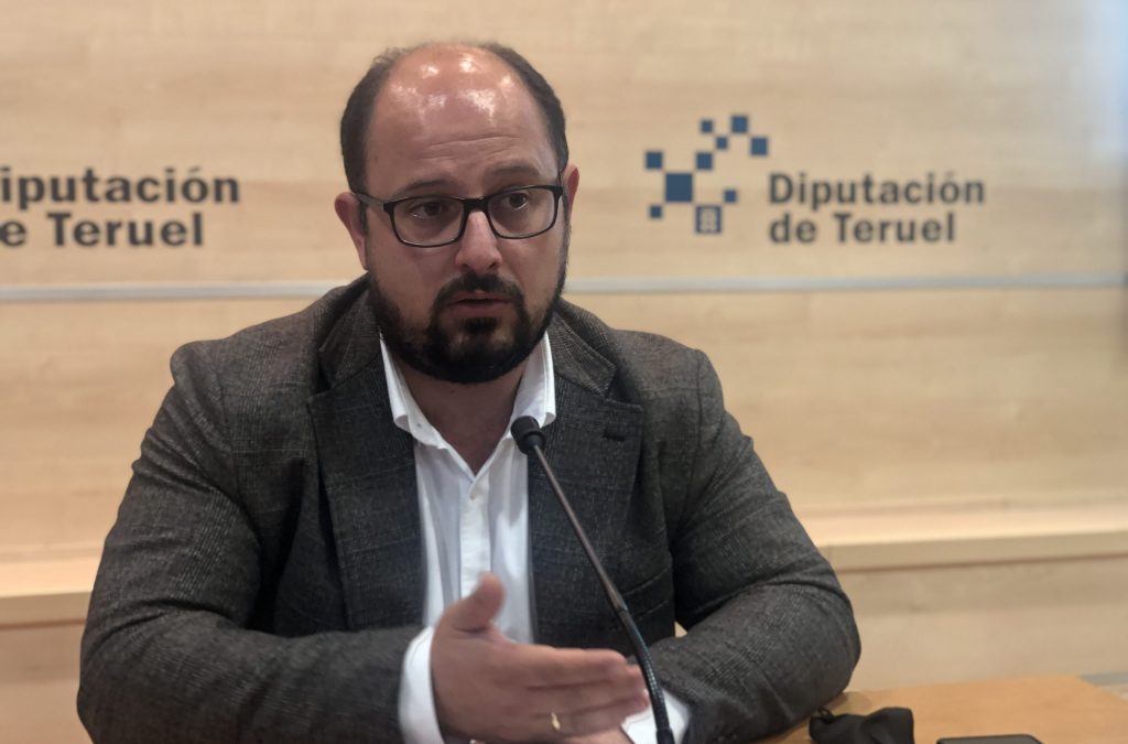 El presidente de la Diputación de Teruel, Manuel Rando, nombra vicepresidente a Alberto Izquierdo