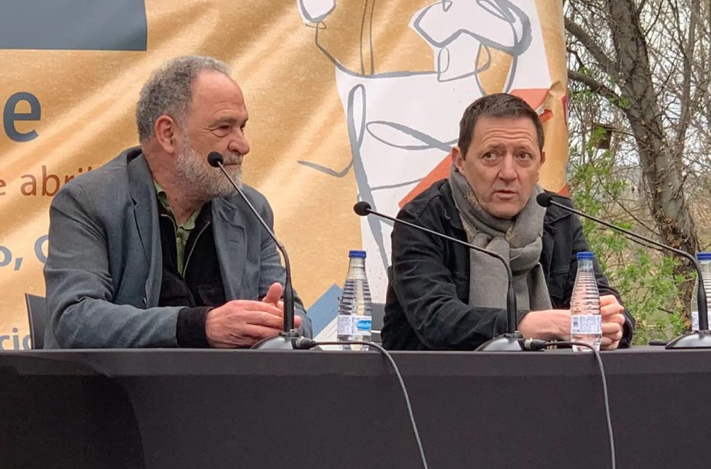 Ignacio Martínez de Pisón, Ramón Acín y Marta Sanz, grandes estrellas de la última jornada del Salón del Libro en Calamocha
