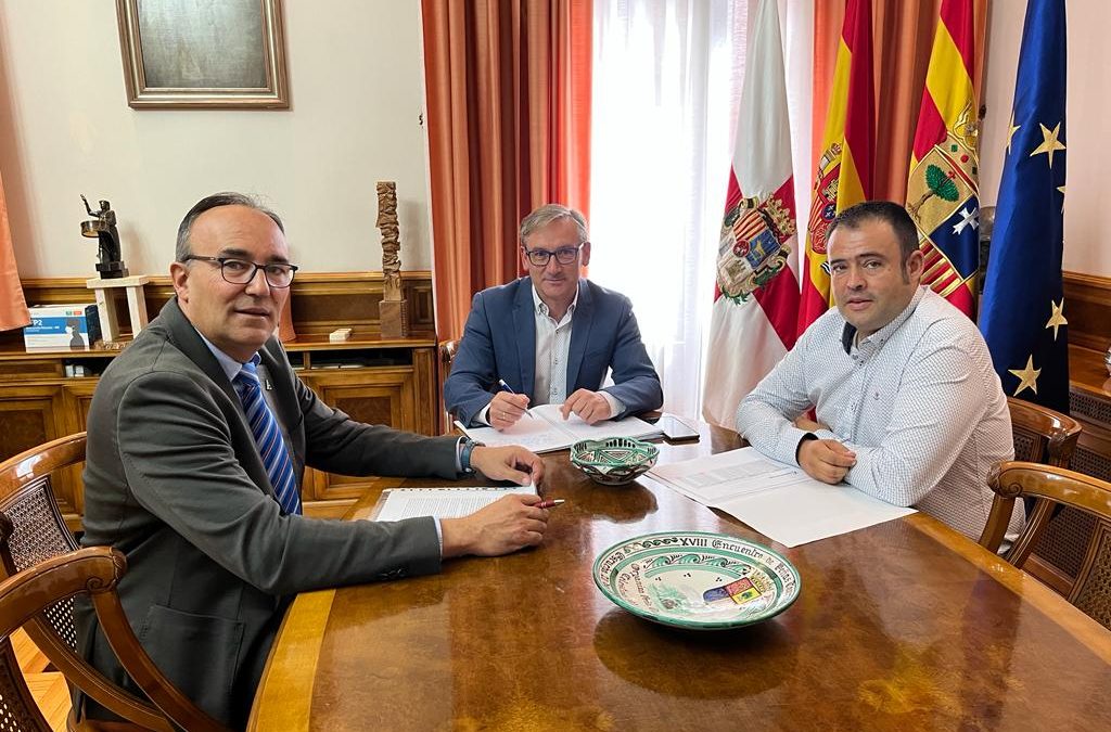 El presidente de la DPT, Joaquín Juste, se reúne con Asaja para analizar la situación del sector agrícola